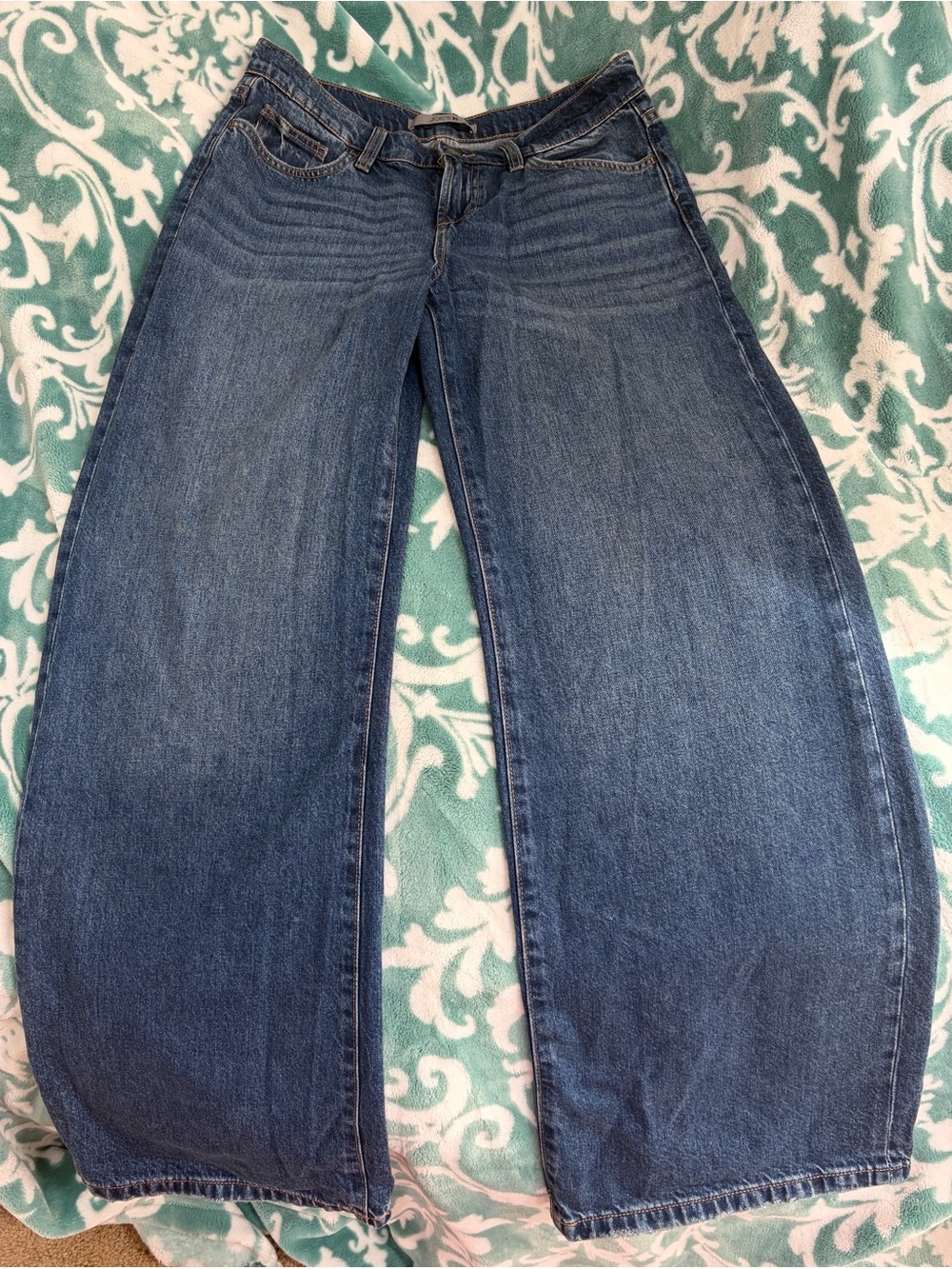 Women’s Joe's Jeans low rise baggy size 29 NWOT